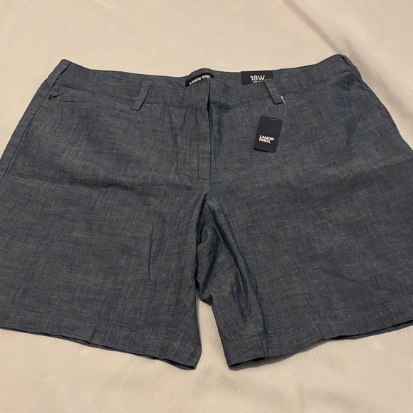 Lands' End Pants - Lands End Chambray Mid Rise Bermuda Shorts 9” SZ 18 100% Cotton Casual NWT